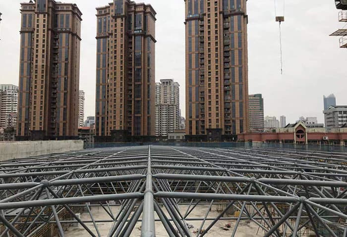 河东螺栓球网架结构